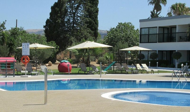 Royal Blue Hotel & Spa Jeroszkípu Kültér fotó
