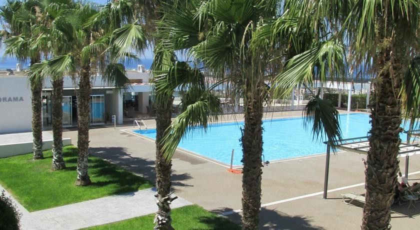 Royal Blue Hotel & Spa Jeroszkípu Kültér fotó